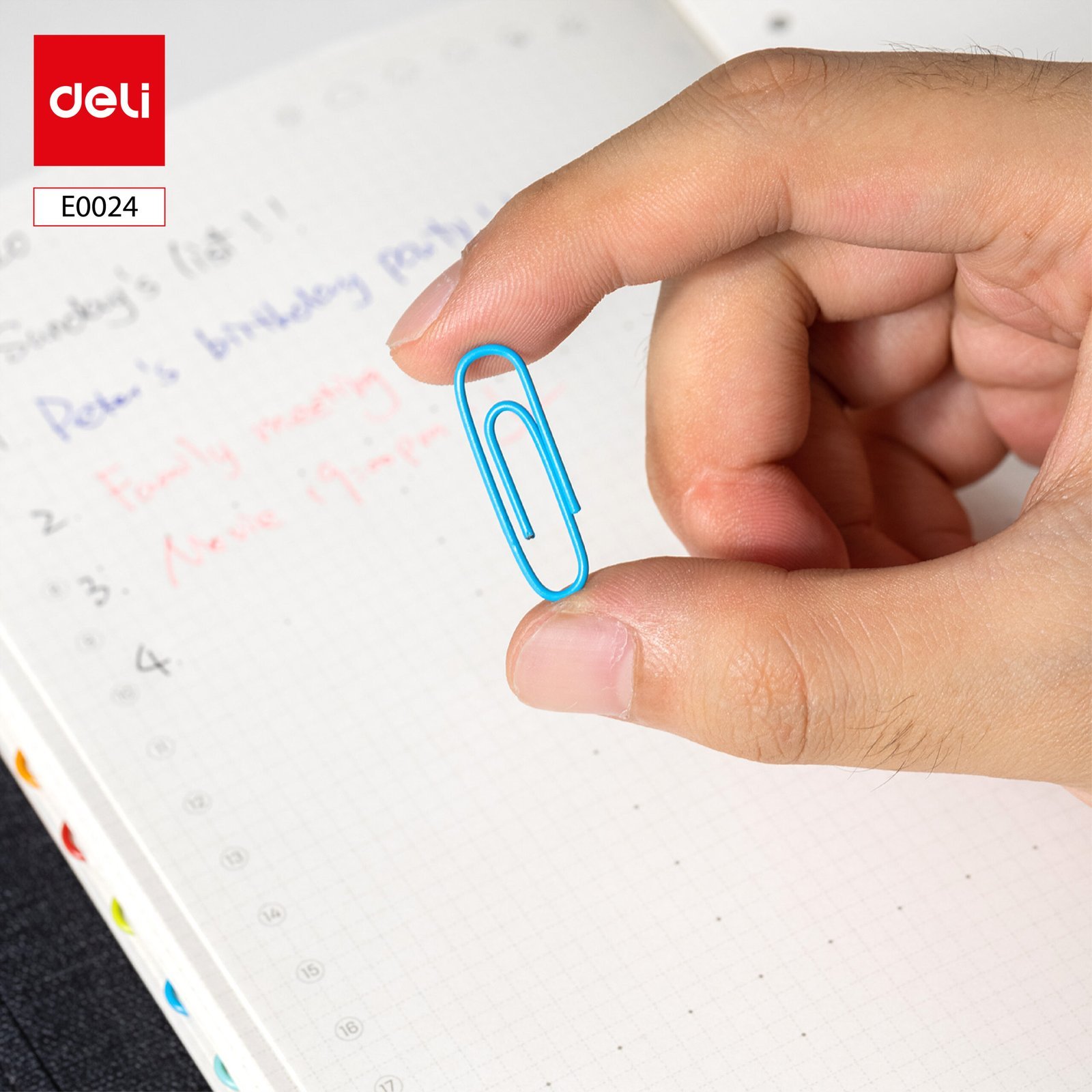 ديلي مشابك ورق - 293 مم - ألوان مختلفة . E0024