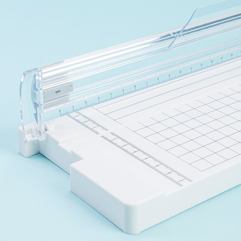 ديلي مقطع ورق رأس شفرة - A4 مقاس - أبيض - E14251