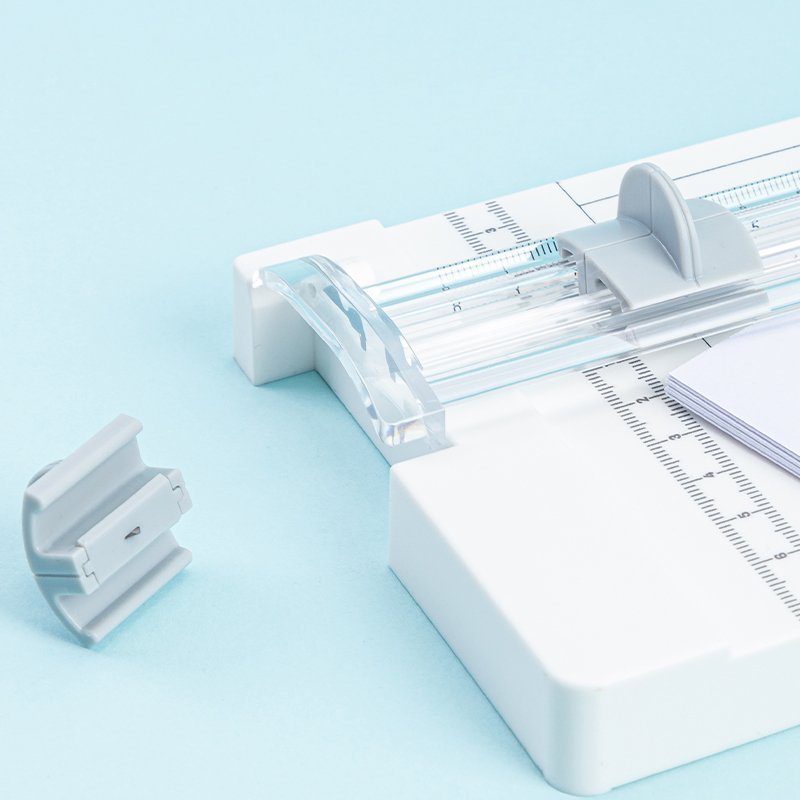 ديلي مقطع ورق رأس شفرة - A4 مقاس - أبيض - E14251