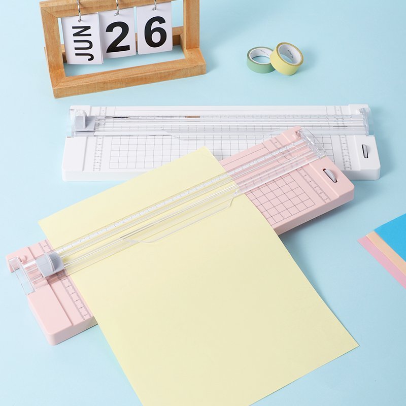 ديلي مقطع ورق رأس شفرة - A4 مقاس - أبيض - E14251