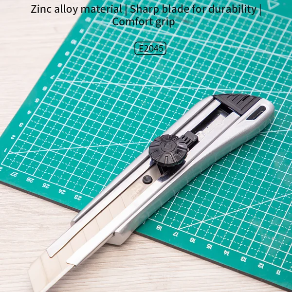 ديلي مشرط معدن عريض - نسلة 8 رأس - فضي - E2045