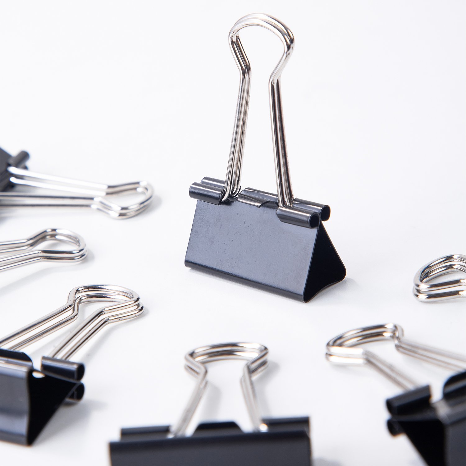 ديلي ملقط ورق 32مم اسود E38563