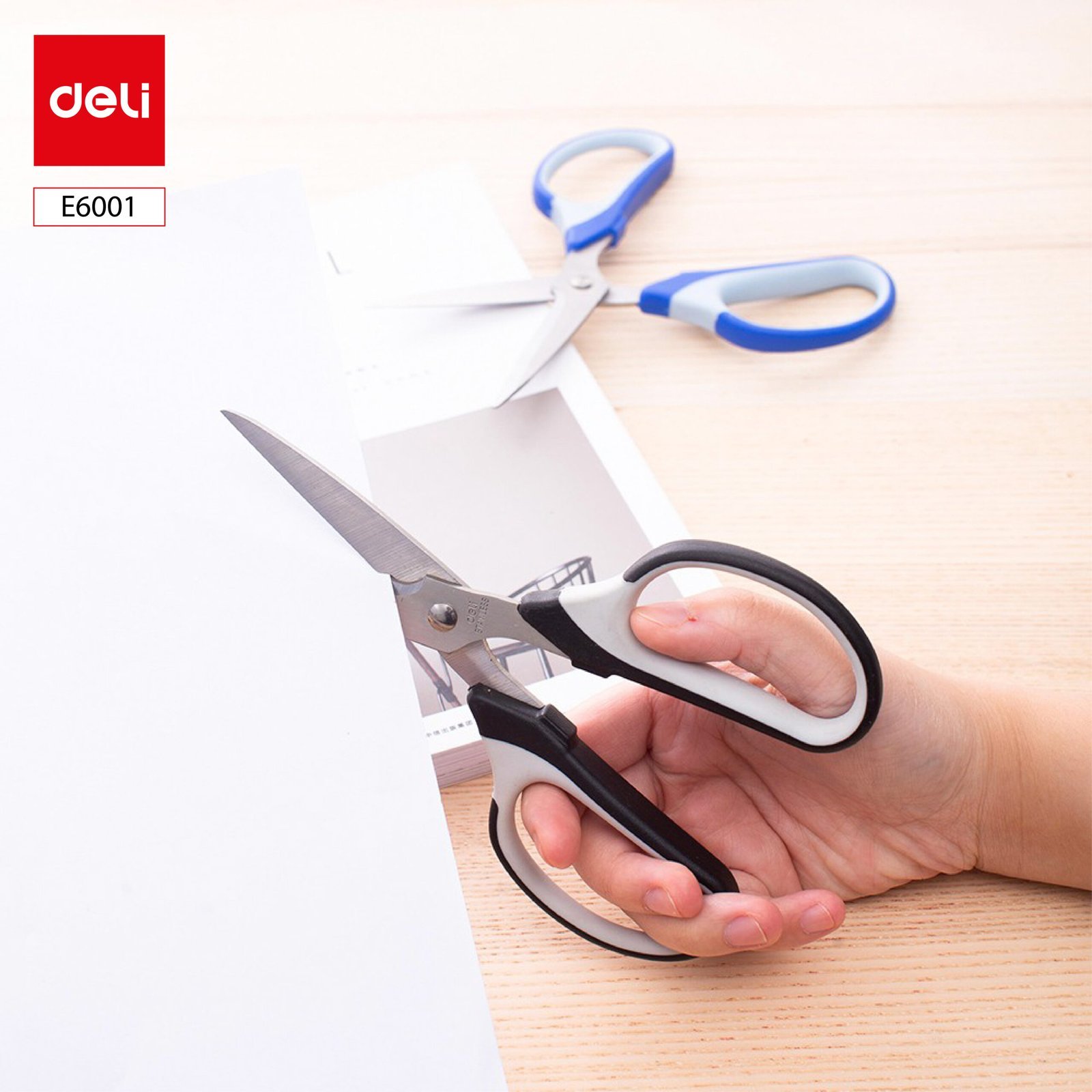 ديلي مقص معدن مقبض بلاستيك ومطاط 19سم-اسود/ازرق- E6001