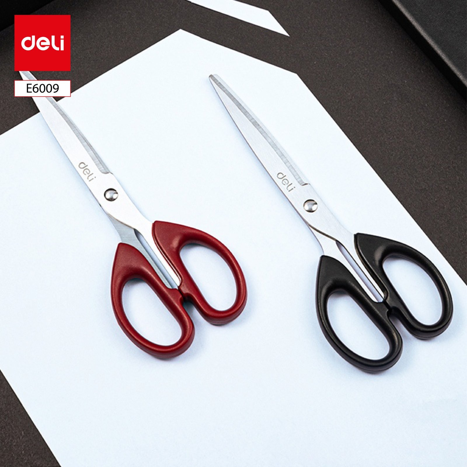 ديلي مقص معدن 18 سم-اسود/احمر- E6009