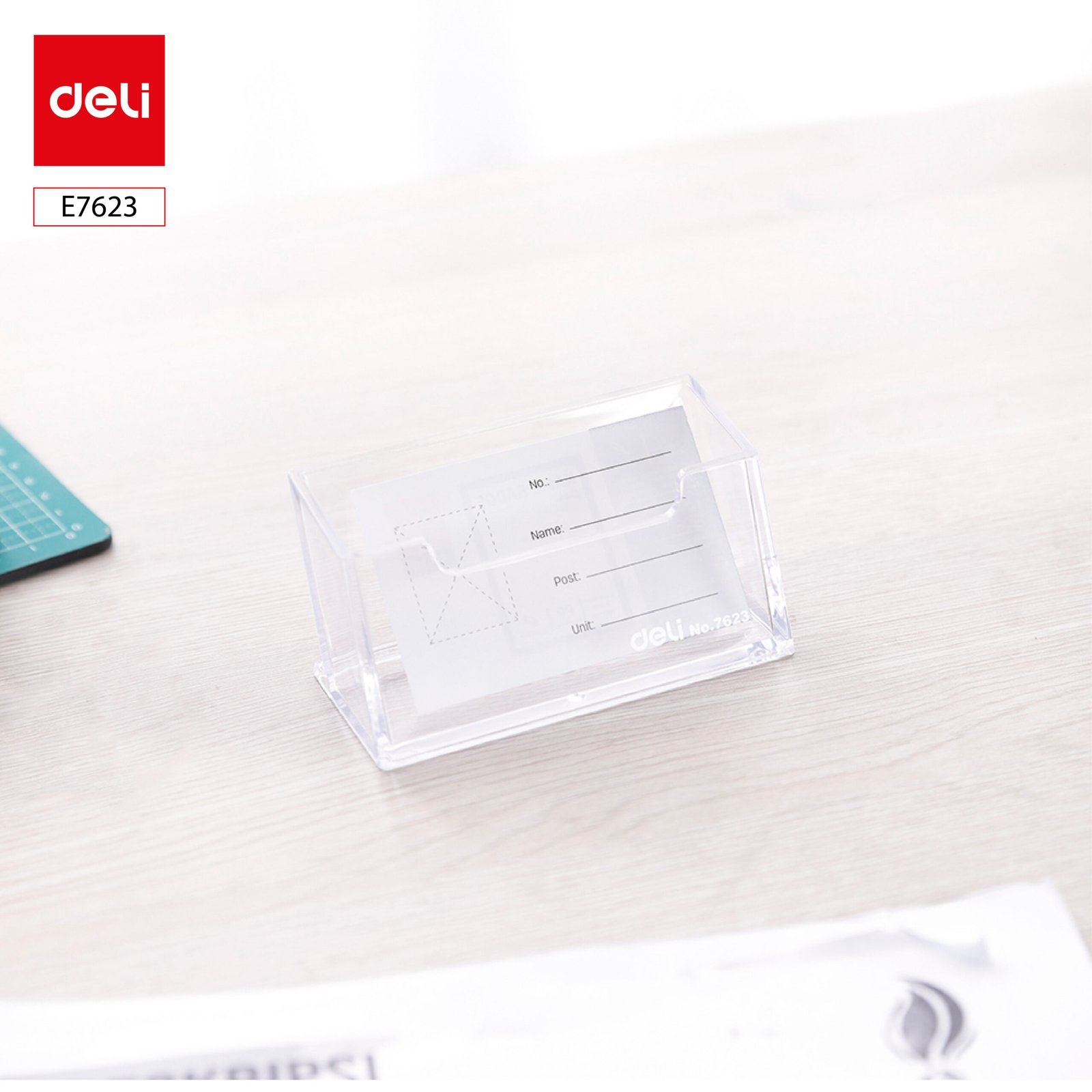 ديلي حاملة كروت أعمال - شفاف - E7623