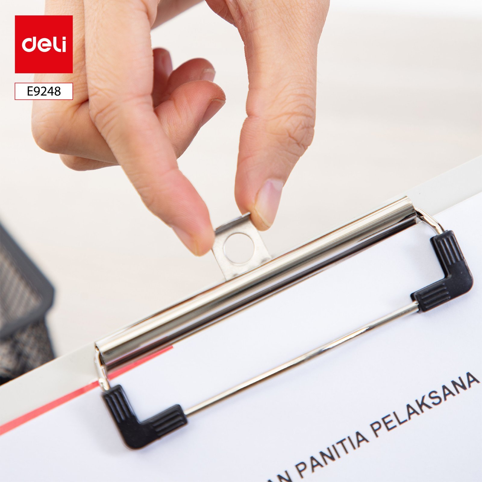 ديلي مسند ورق بلاستيك - مسطر - علاقة معدن -قياس - A4 أبيض - E9248