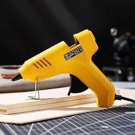 ديلي فرد صمغ لاصق -20W- 220V انفيرتر- مع قاعدة - أصفر - EA50061