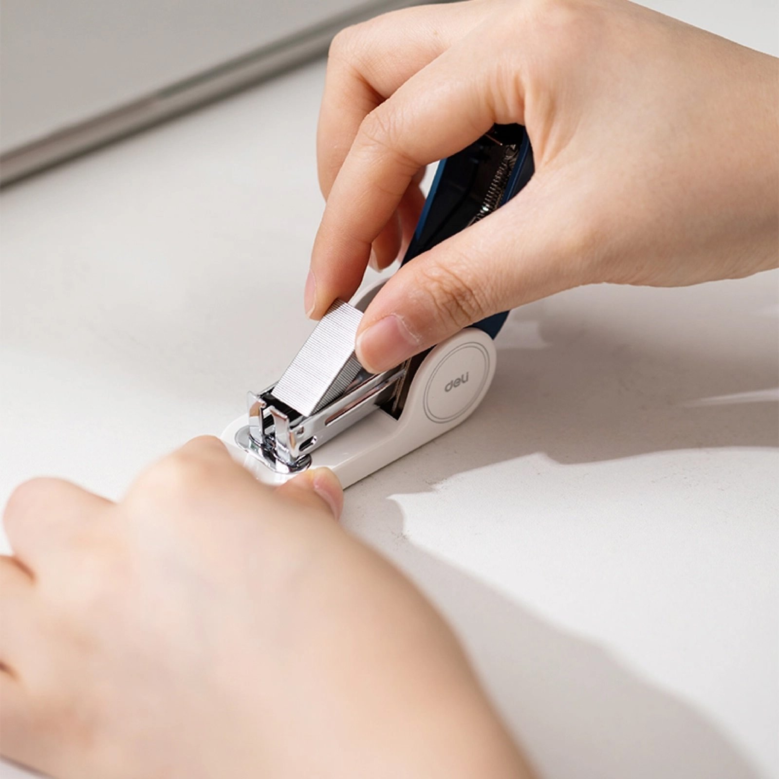 ديلي خرازة ميني - 15 صفحة - 6/24 & 6/26 - ألوان لايت - ( أزرق - زهر - أخضر) - EK203