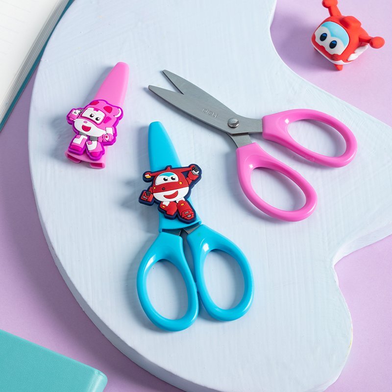 ديلي مقص مدرسي - 13 سم - أزرق/زهر - EM700