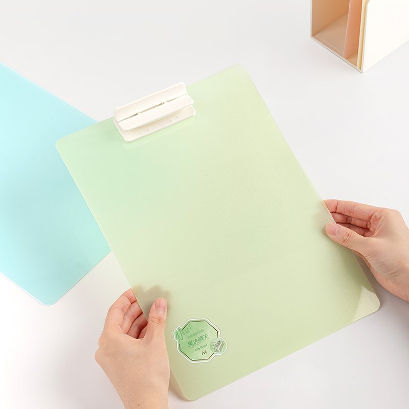 ديلي مسند ورق بلاستيك -قياس 4A- ألوان فواتح - PE107