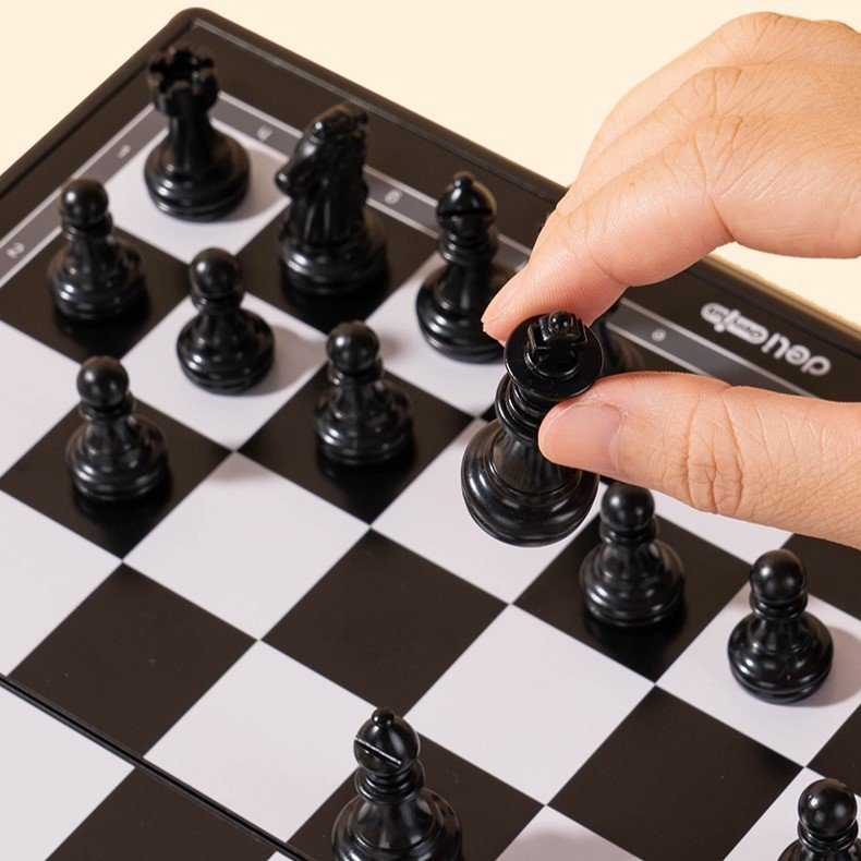 ديلي مجموعة شطرنج مغناطيسية - متوسطة الحجم - 300*285*15 مم -G-YW110