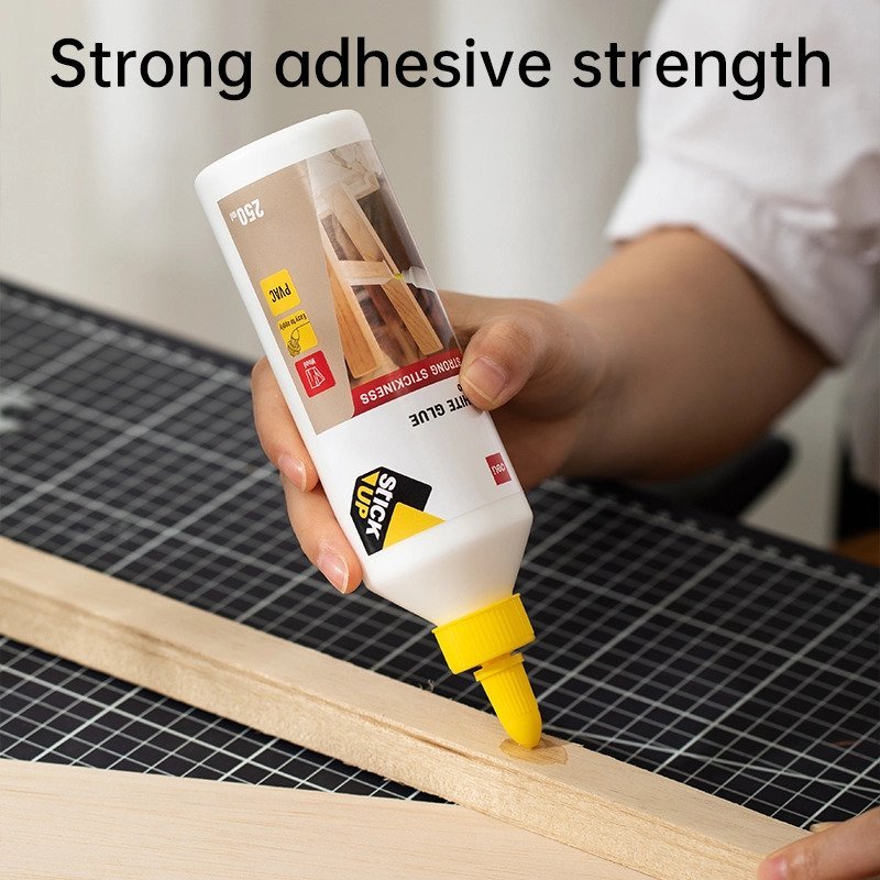 ديلي غراء لاصق - 500 مل - أبيض - EA261