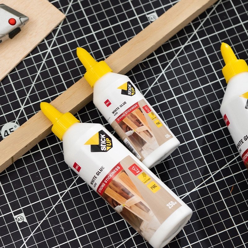 ديلي غراء لاصق - 500 مل - أبيض - EA261